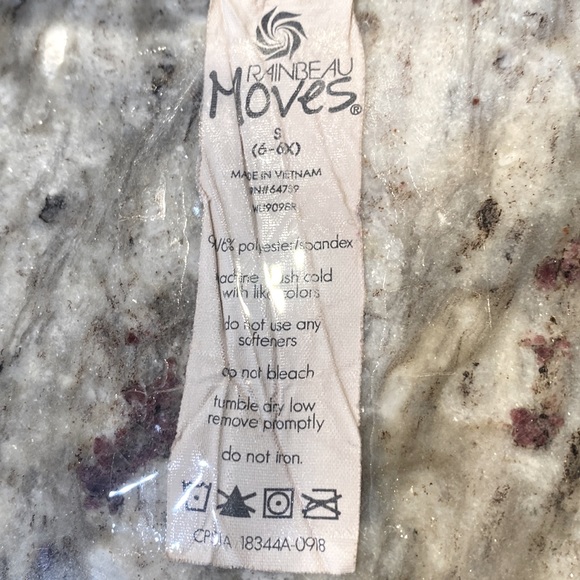 Girls blouses 1 ROCAWEAR pink 6-6X, 1 RAINWEAR gray pullover zip up      SIZE 6X - Picture 10 of 10